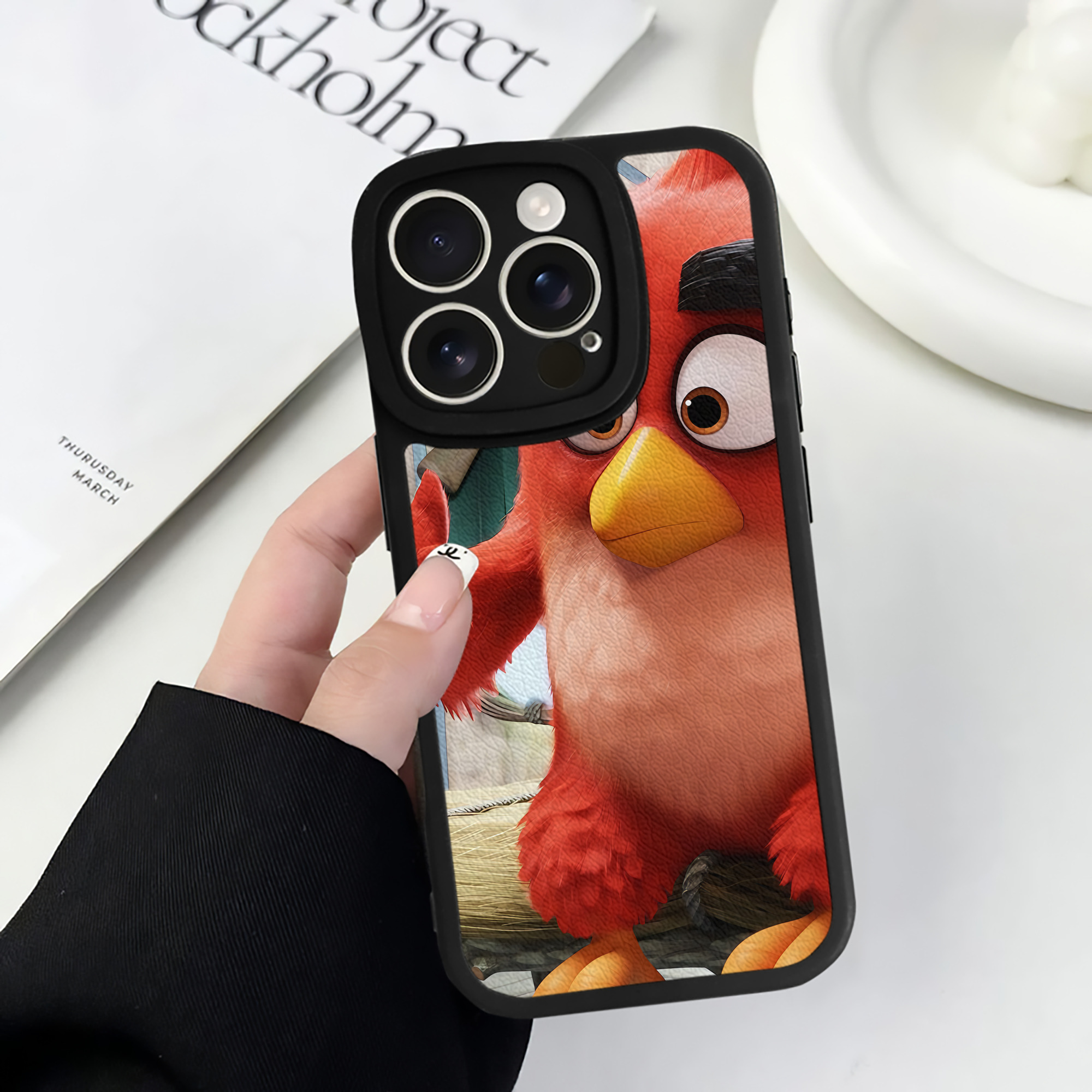 （画像用） Angry Birds アングリーバード 【iPhone 16シリーズ対応】シリコンスマホケース（レザー調） 材質：シリコン